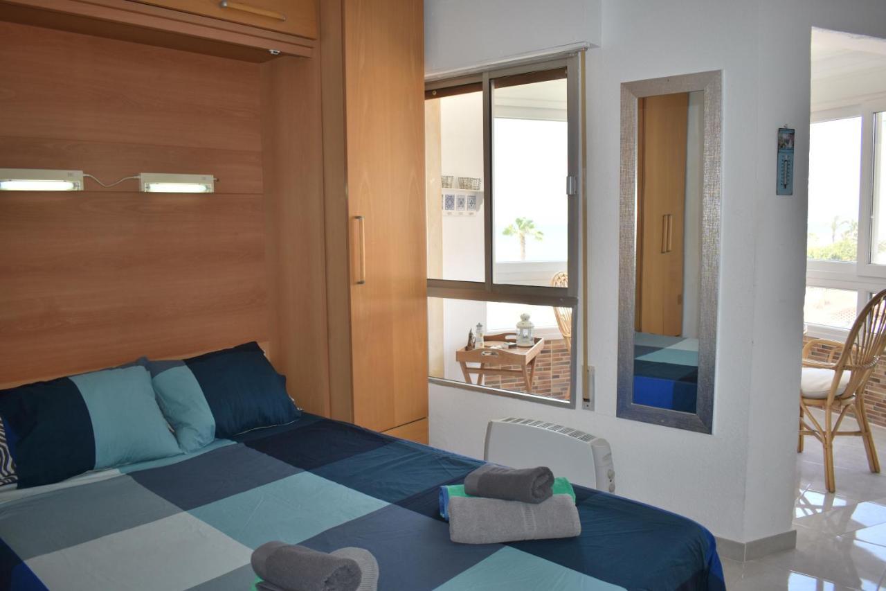 Fantastic Studio - Beachfront Lejlighed Torrox Eksteriør billede