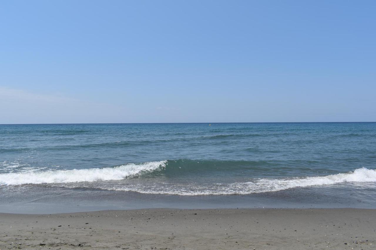 Fantastic Studio - Beachfront Lejlighed Torrox Eksteriør billede